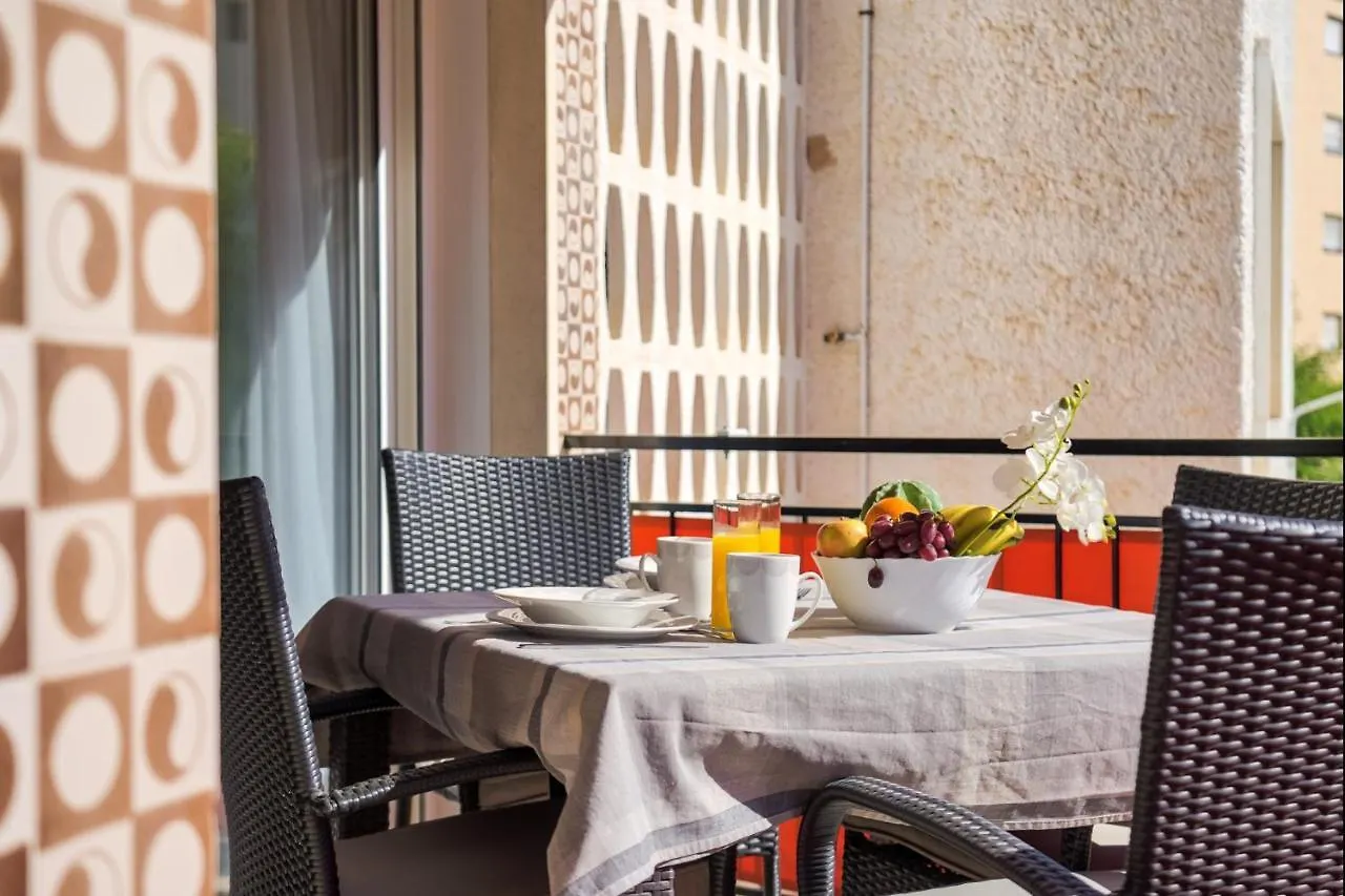 Apartment Sur Suites Alhambra Fuengirola Spain